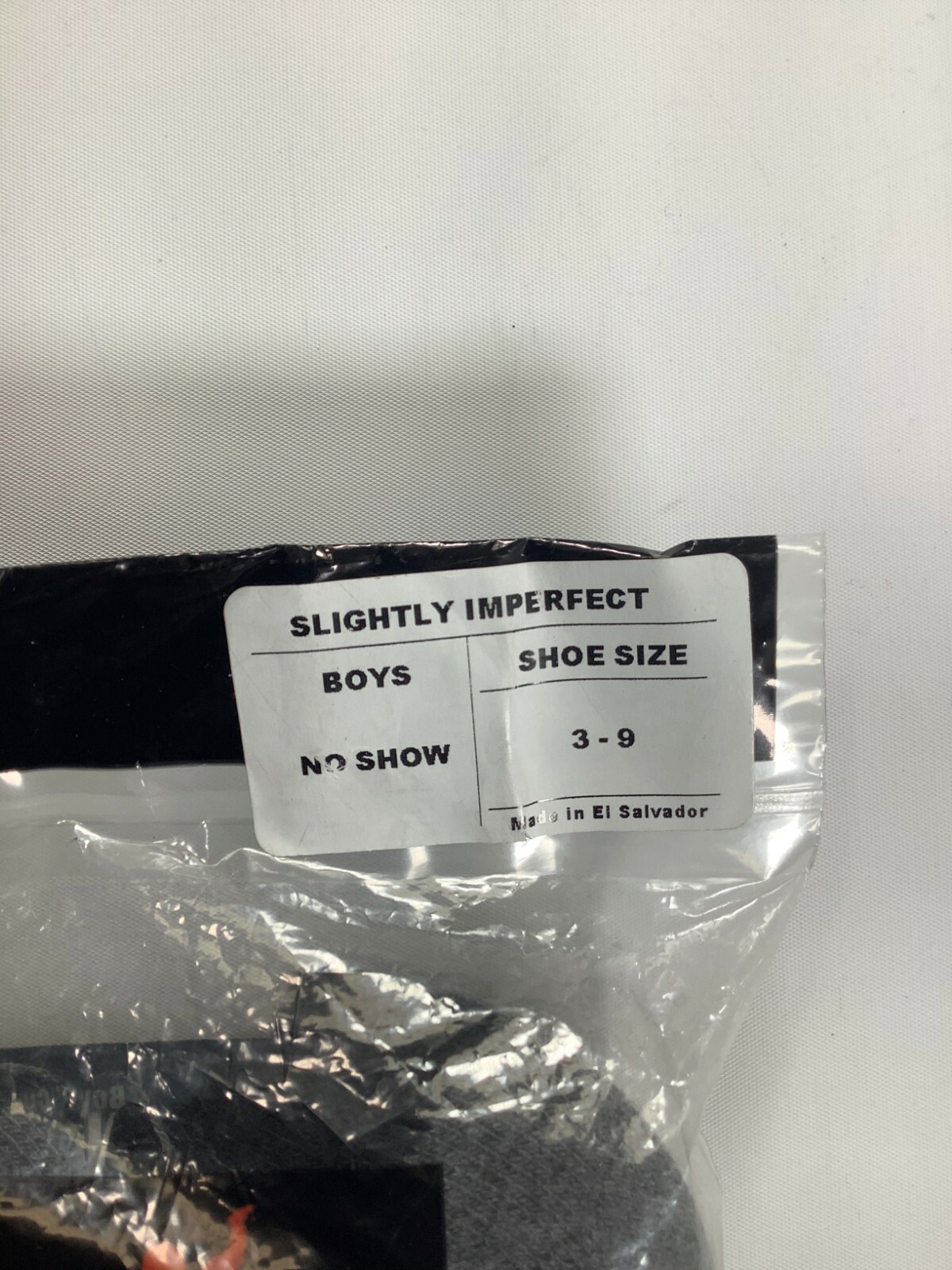 Boys Hanes Black No Show Socks Large 6 pack NEW! - Picture 3 of 4