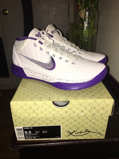 kobe ad size 9.5