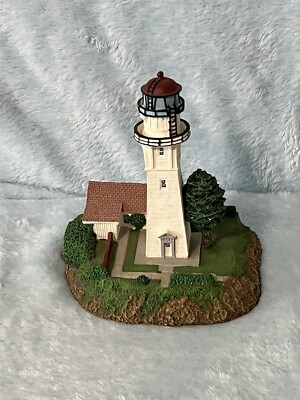 The Danbury Mint DIAMOND HEAD LIGHTHOUSE Diamond Head, Hawaii 5''