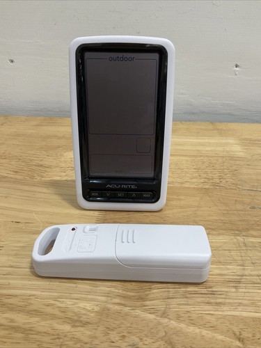 AcuRite Indoor/Outdoor Wireless Weather Thermometer with Hum
