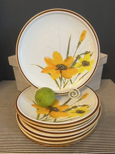 Vintage Mikasa Full Bloom Salad Plate - Vivid Orange Flowers | eBay