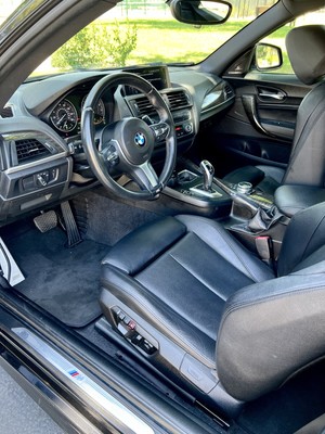 image 3 of interior