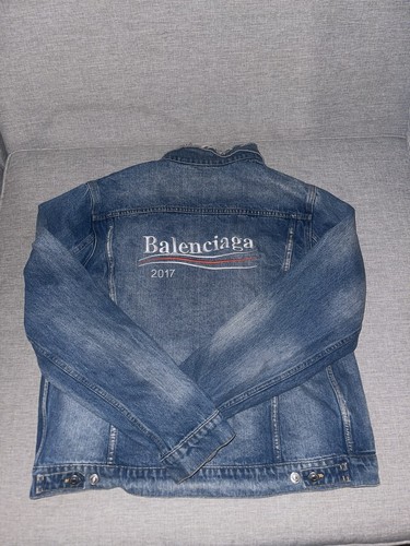 ジャケット・アウター balenciaga Campaign Logo Denim Jacket Balenciaga // 2017 Blue Campaign Logo Denim Jacket – VSP