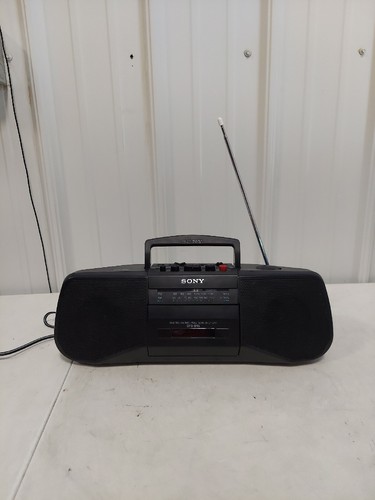 SONY - Boon Sony CFS-B15 Portable Boombox FM/AM Stereo Radio Cassette