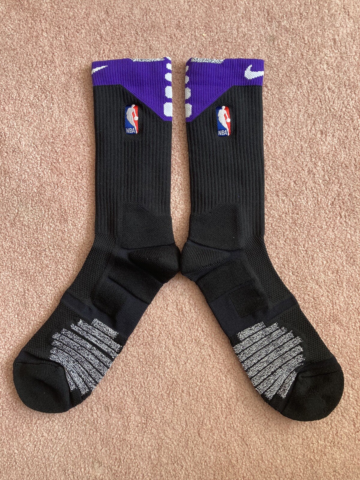 nike purple basketball socks
