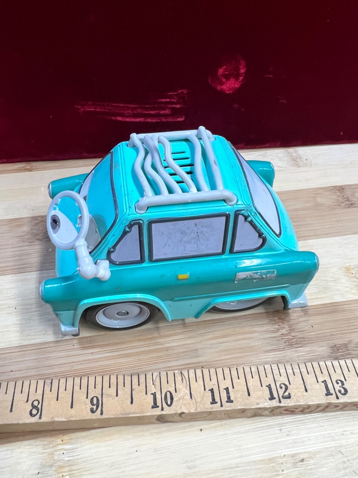 Disney - risa Disney Pixar Cars Toon KAA REESU #33 Diecast Tuned Sedan