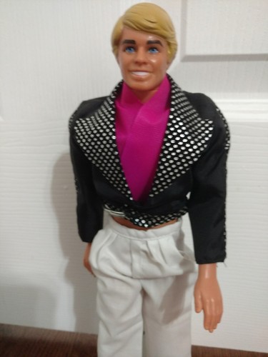 1982 Sunsational Ken Doll Wearing Dinner Date #4947 Stand Included
