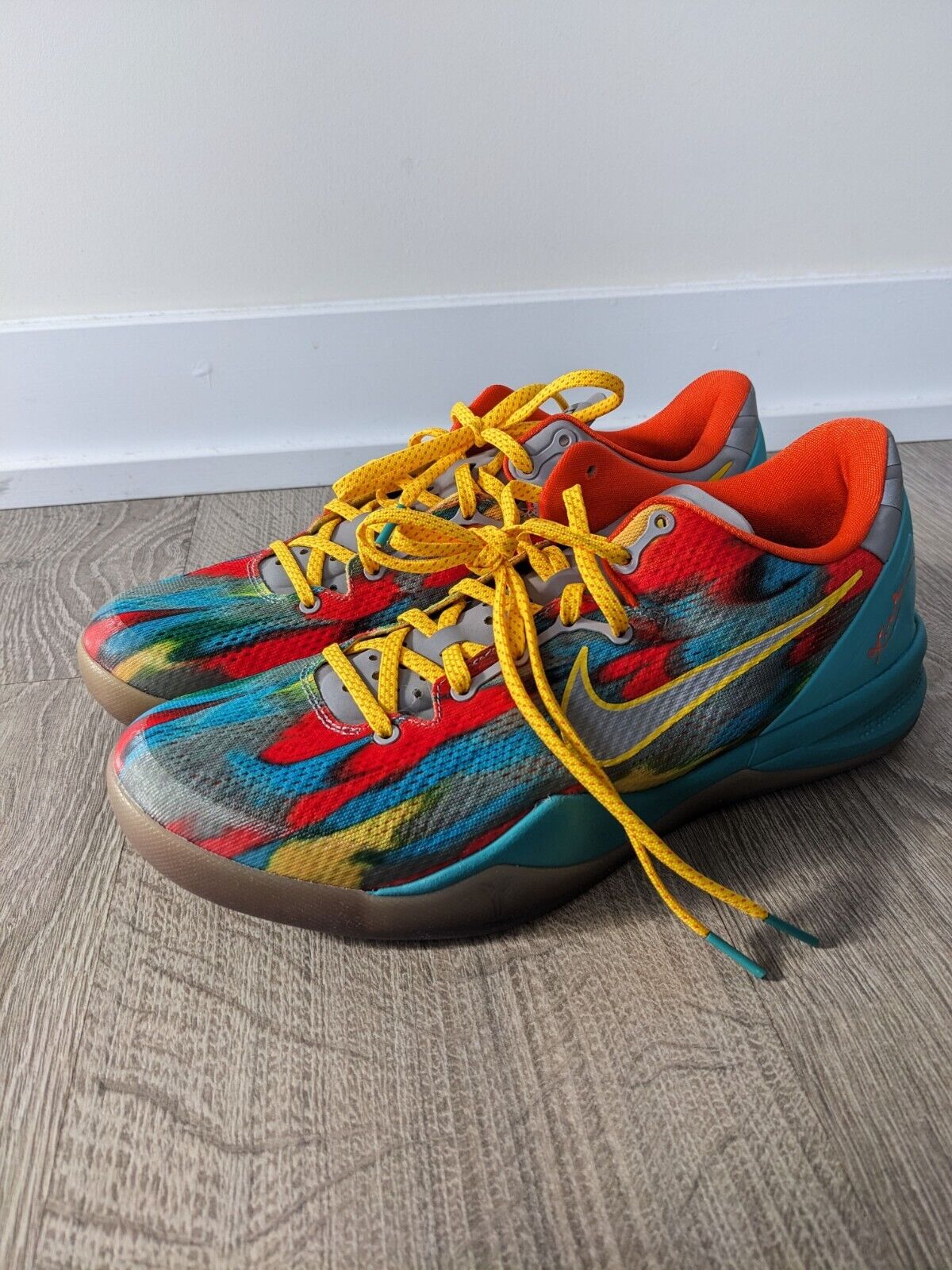 Nike Kobe 8 System Basketball Shoes - Venice beach, 10.5 Nike Kobe 8 System Basketball Shoes - Venice beach, 10.5