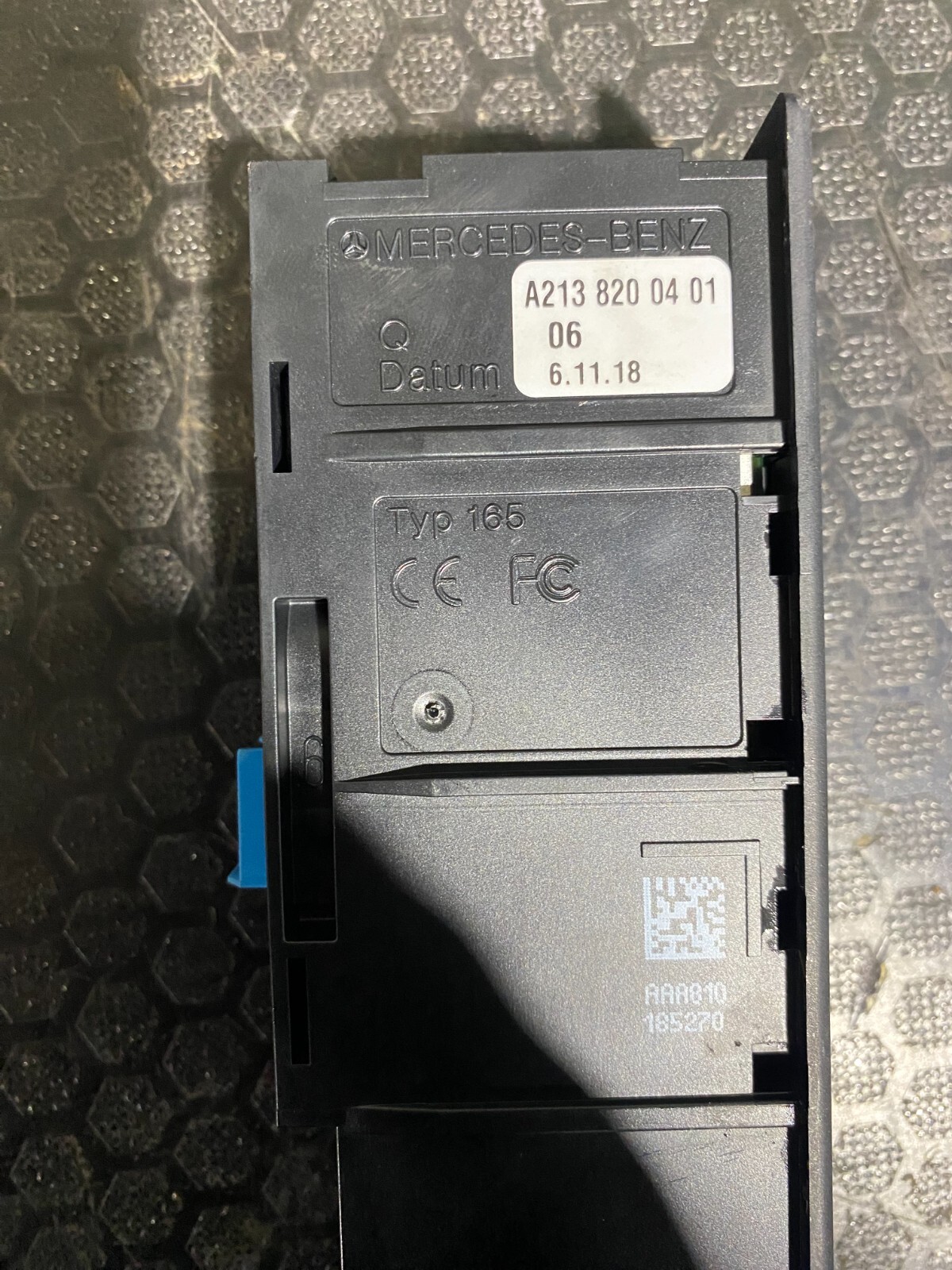 Mercedes-Benz C63s 2019-2021 Multimedia Connecting Unit A2138200401 - thumbnail 2