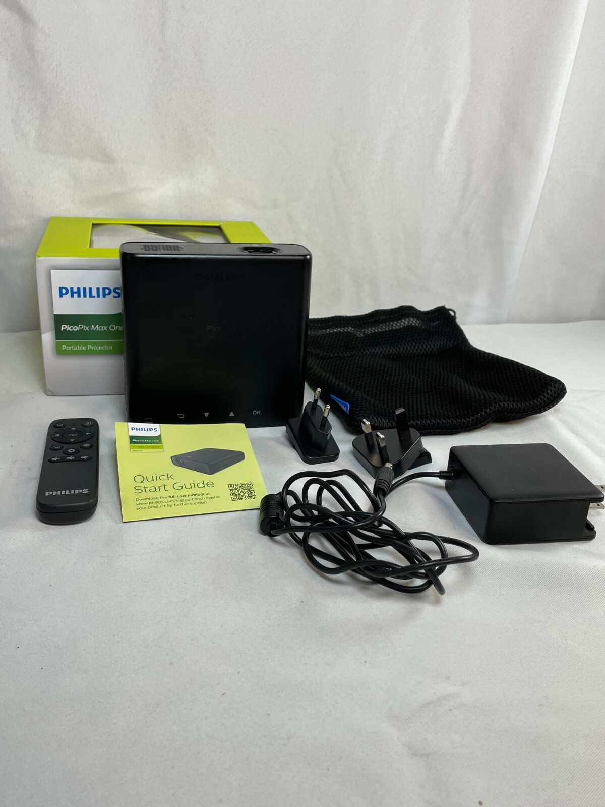 Philips PicoPix Max One Black Full HD 1080P Digital LED Philips PicoPix Max One Black Full HD 1080P Digital LED