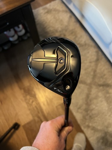 Titleist TSR2 21* 7 Wood Tensei 1K Black 85 TX with Headcove