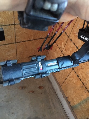 Hoyt Spider compound bow package