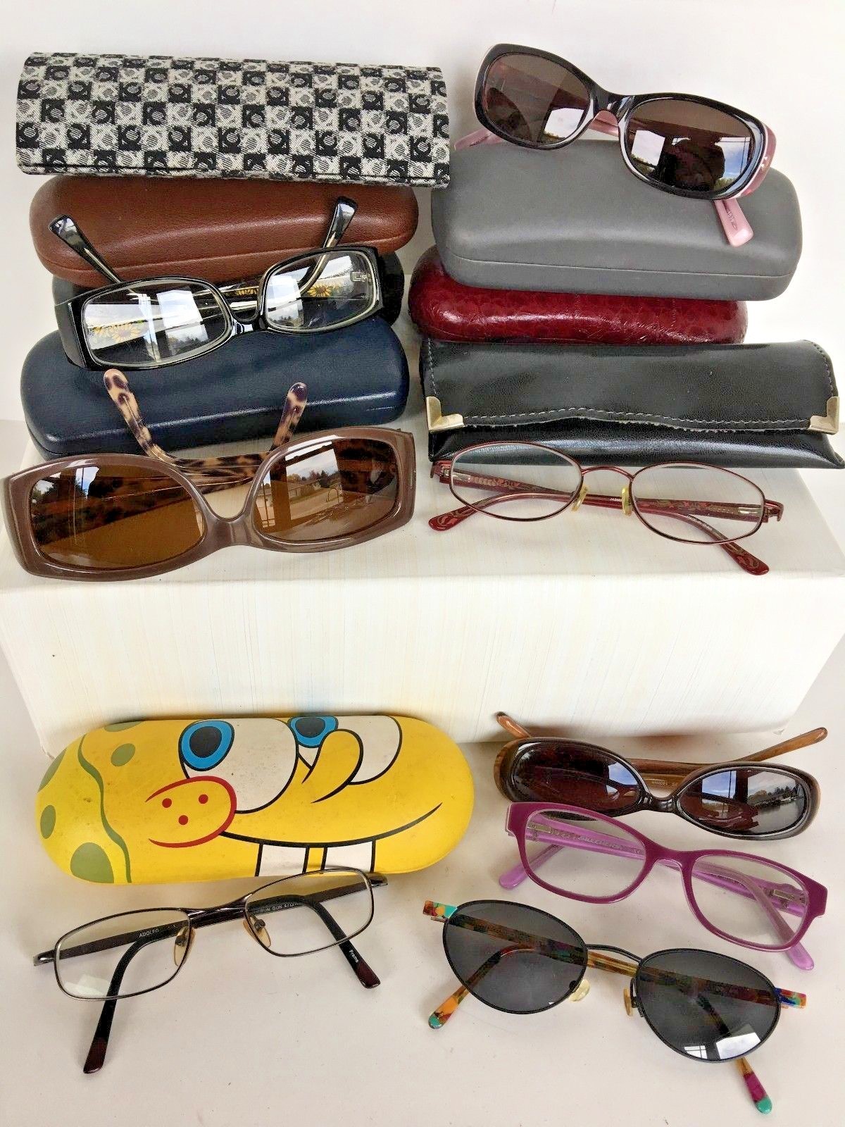 Eye Glasses 15 Pairs Used with 8 Cases Great Condition