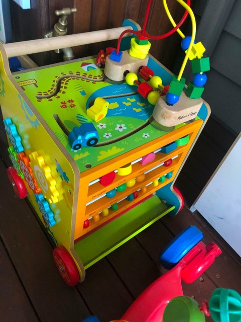 baby einstein ride on car