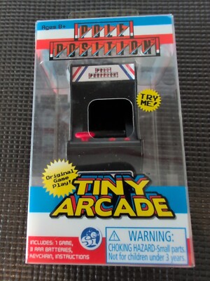 New POLE POSITION Tiny Arcade Game Retro Electronic Keychain READ DESCRIPTION