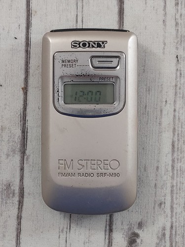 美品 SONY FM ウォークマン MEGA BASS SRF-M97 Sony SRF-M97 Ultra-Compact Digital Radio Walkman Player