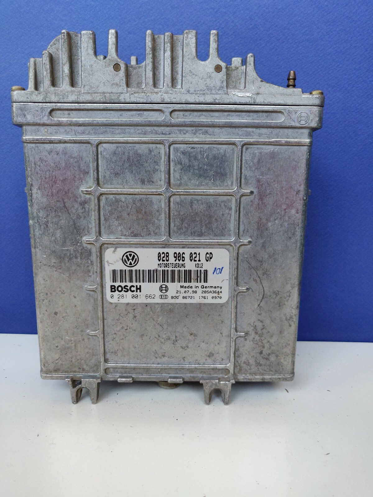 028 セット確認用 NOS BOSCH Audi Volkswagen BMW VW Ignition Control Module