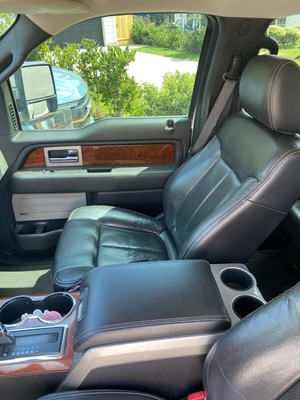 image 3 of interior