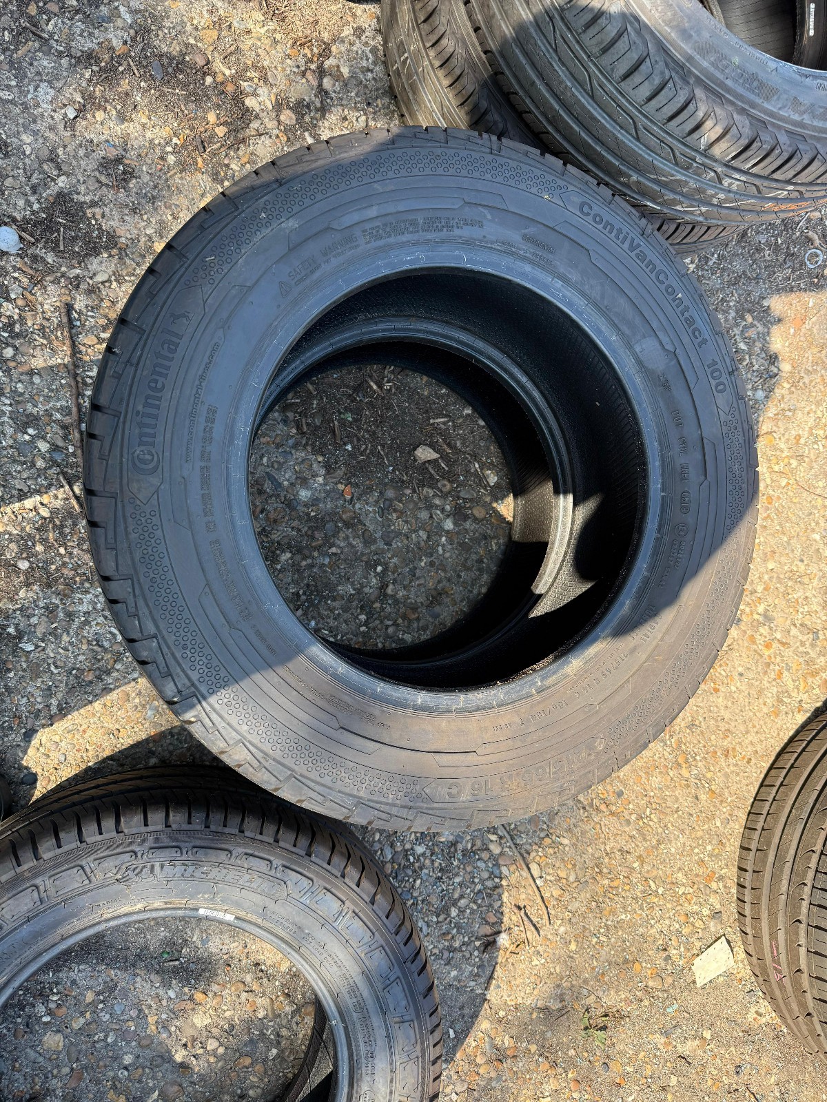 New 215 65 16C Continental, CVC 100, 106/104T, x1 Tyre (F1_tyres) YD152
