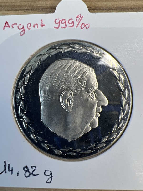 Charles De Gaulle -MÃ©Daille 1970 Patriam Servando Victoriam Tulit Argent Pur !