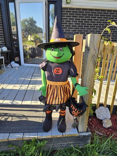 TOTALLY GHOUL PORCH KIDS Vintage Door Greeter Halloween Decoration