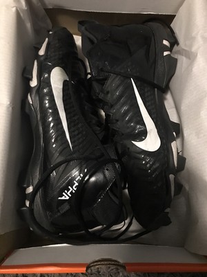 nike men's alpha menace shark 2e wide football cleats
