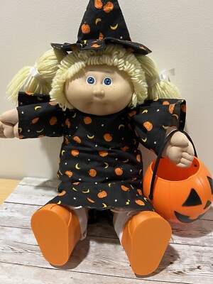 1985 IC Cabbage Patch Kids HM1 Freckles Blonde Hair Doll in Halloween Costume
