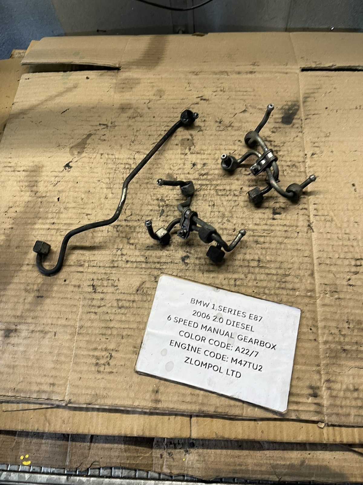 BMW 1 Series E87 2006 2.0 Diesel (M47TU2) - Fuel Injection Rail Metal Pipes