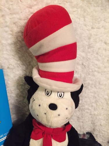 Kohl’s Cares For Kids Cat In The Hat 22” Plush & Mulberry Street HC Book Set