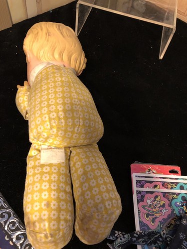 Vintage FISHER PRICE TOYS 1975 HONEY LAPSITTER 12