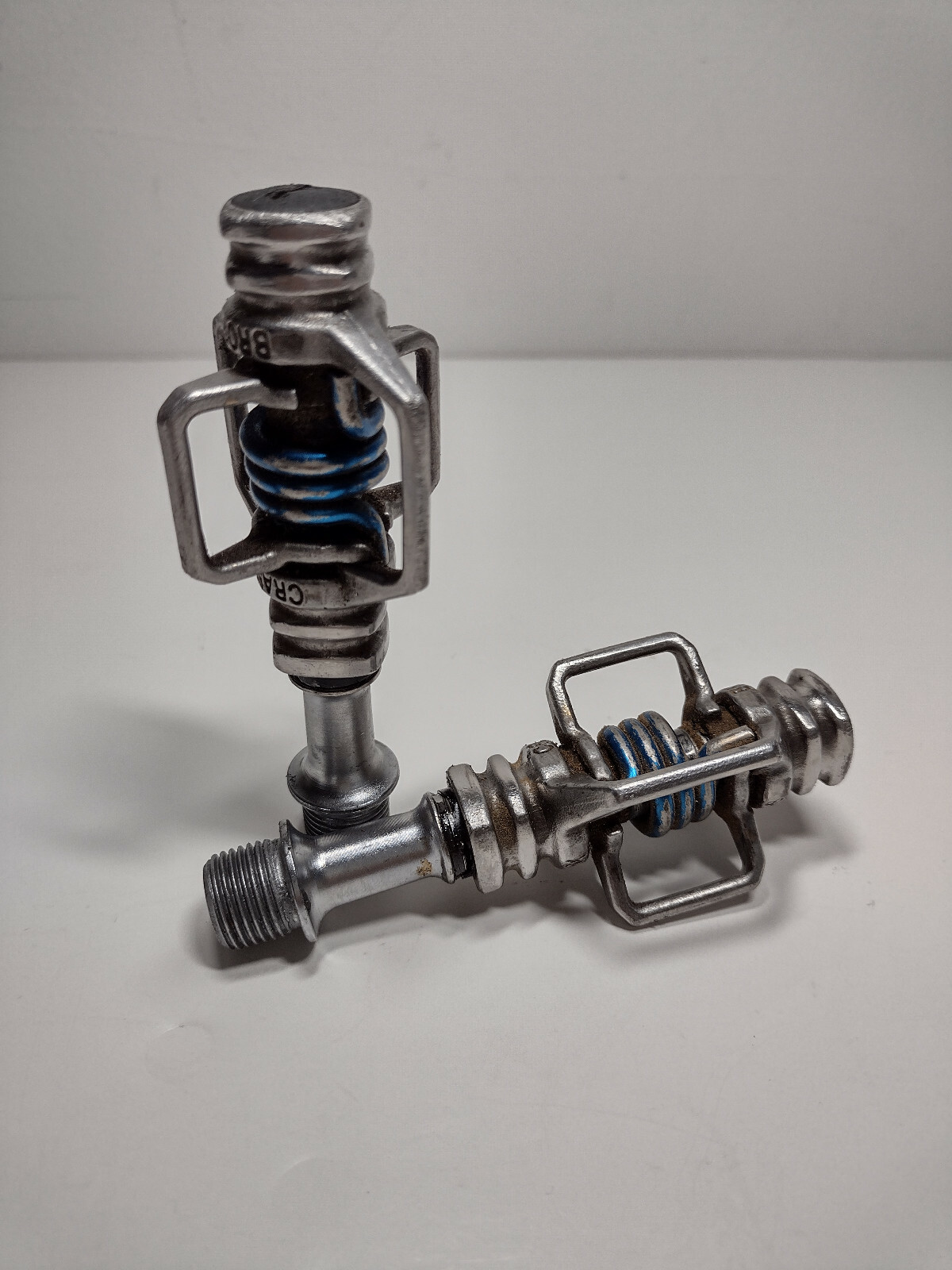 Crank Brothers Blue Egg Beater SL Clipless Pedals Okay Bearings No Cleats USED eBay