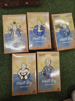 Gaming Heads Fallout Vault Boy 111 Bobblehead Series 1 Pack Of 5