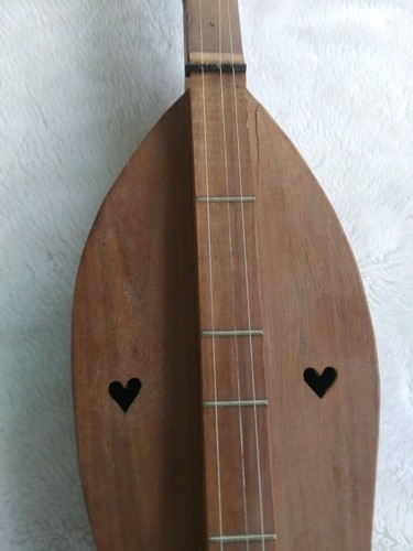 Vintage Mountain Dulcimer 4 strings Hourglass 1971