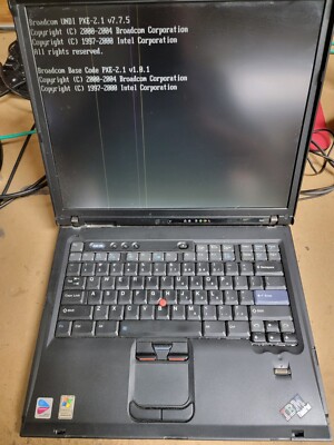 IBM THINKPAD R52 LAPTOP - PARTS ONLY - SEE DESCRIPTION