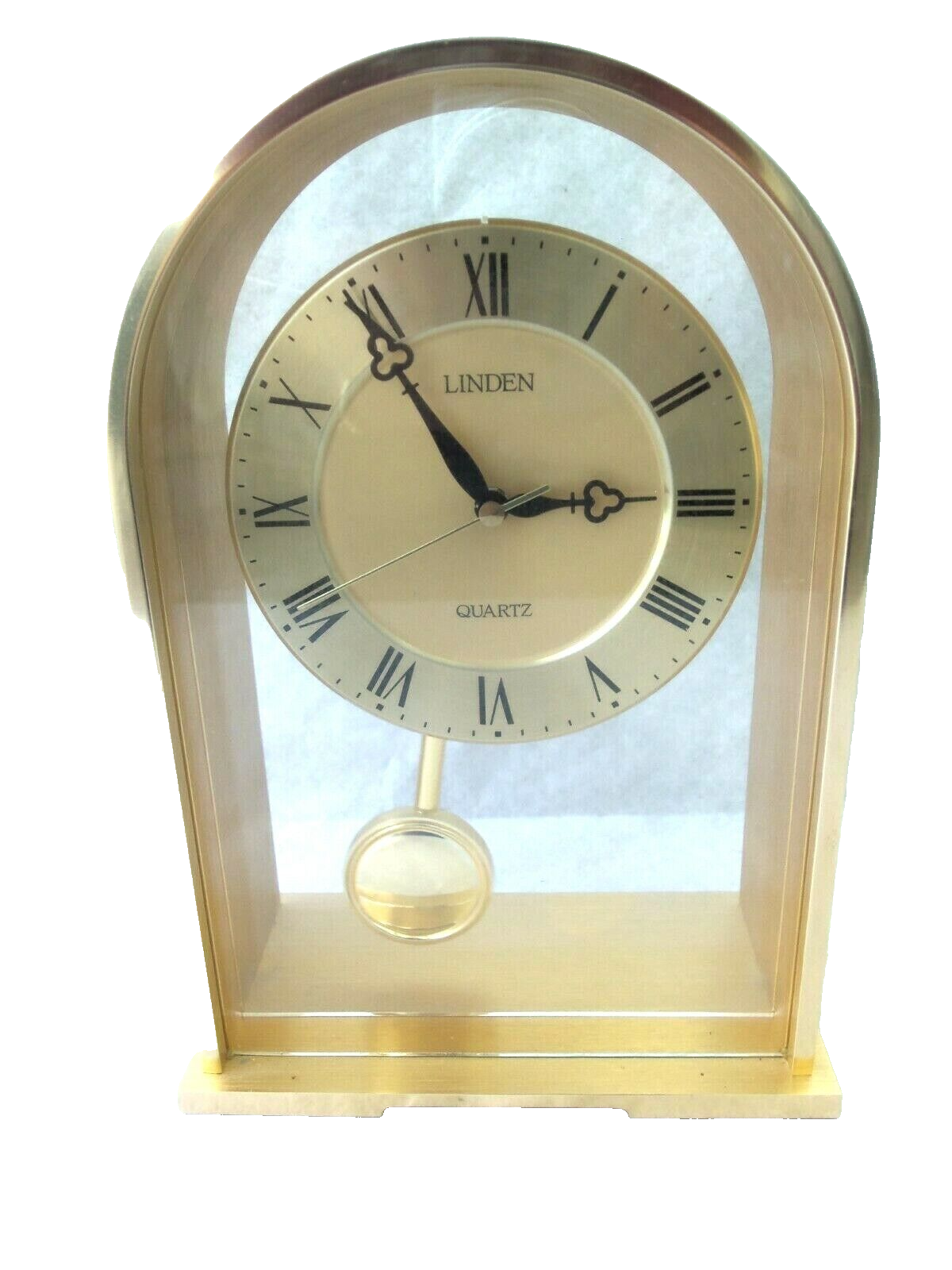 Vintage Linden Mantle Quartz Clock with Pendulum! JAPAN! RUNS ON