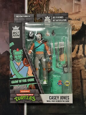 2022 SDCC Exclusive TMNT Casey Jones (Skull Face Glow In The Dark) 5' Action...