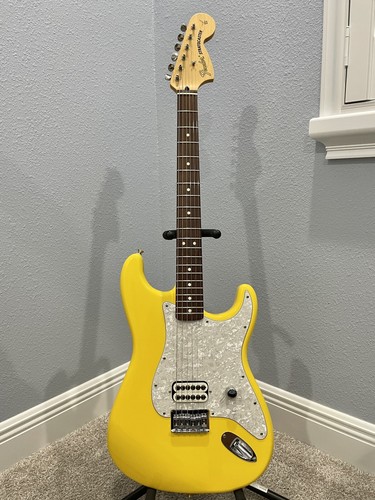 SALE! Tom delonge Fender Relic 2002 激レア Used 2002 Fender Tom Delonge Hardtail Stratocaster Daphne