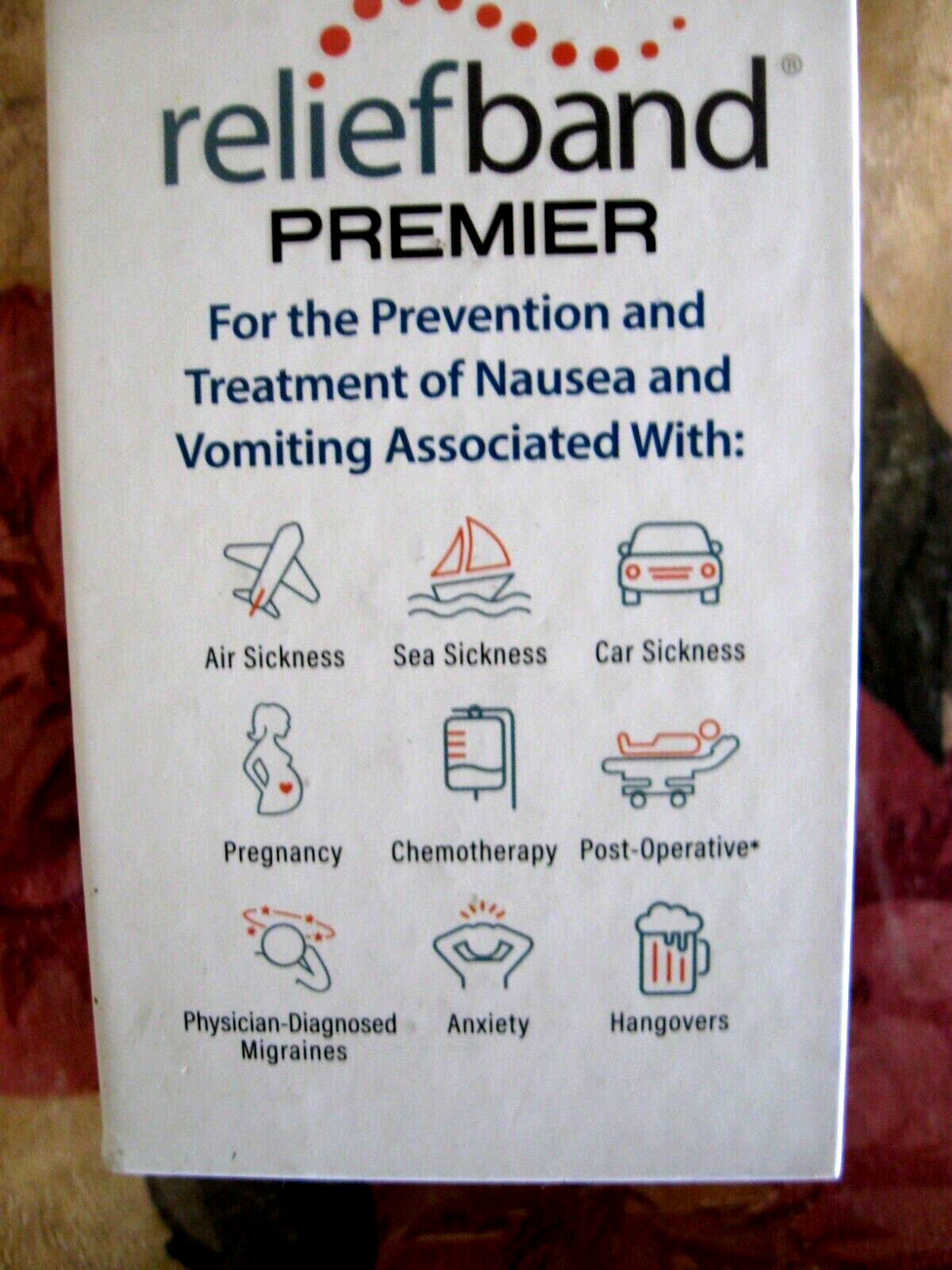 Relief Band Premier 2.0 Wristband for Nausea Motion Sickness /Charger Cable GRAY