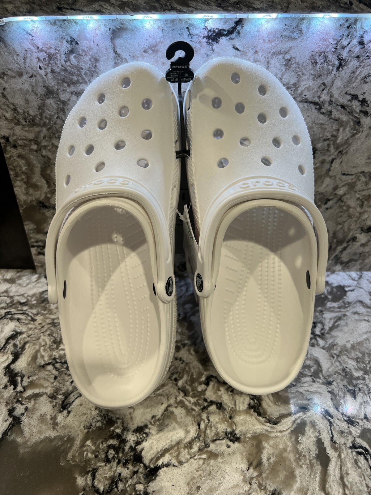 Crocs Unisex-Adult Men's Size 10 Women 