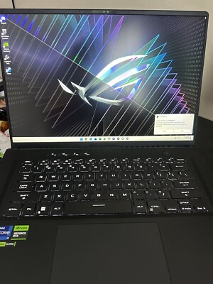 ASUS ROG Zephyrus 16'' (1TB SSD, Intel Core i9 13th Gen., 5.40 GHz, 16GB) Gaming