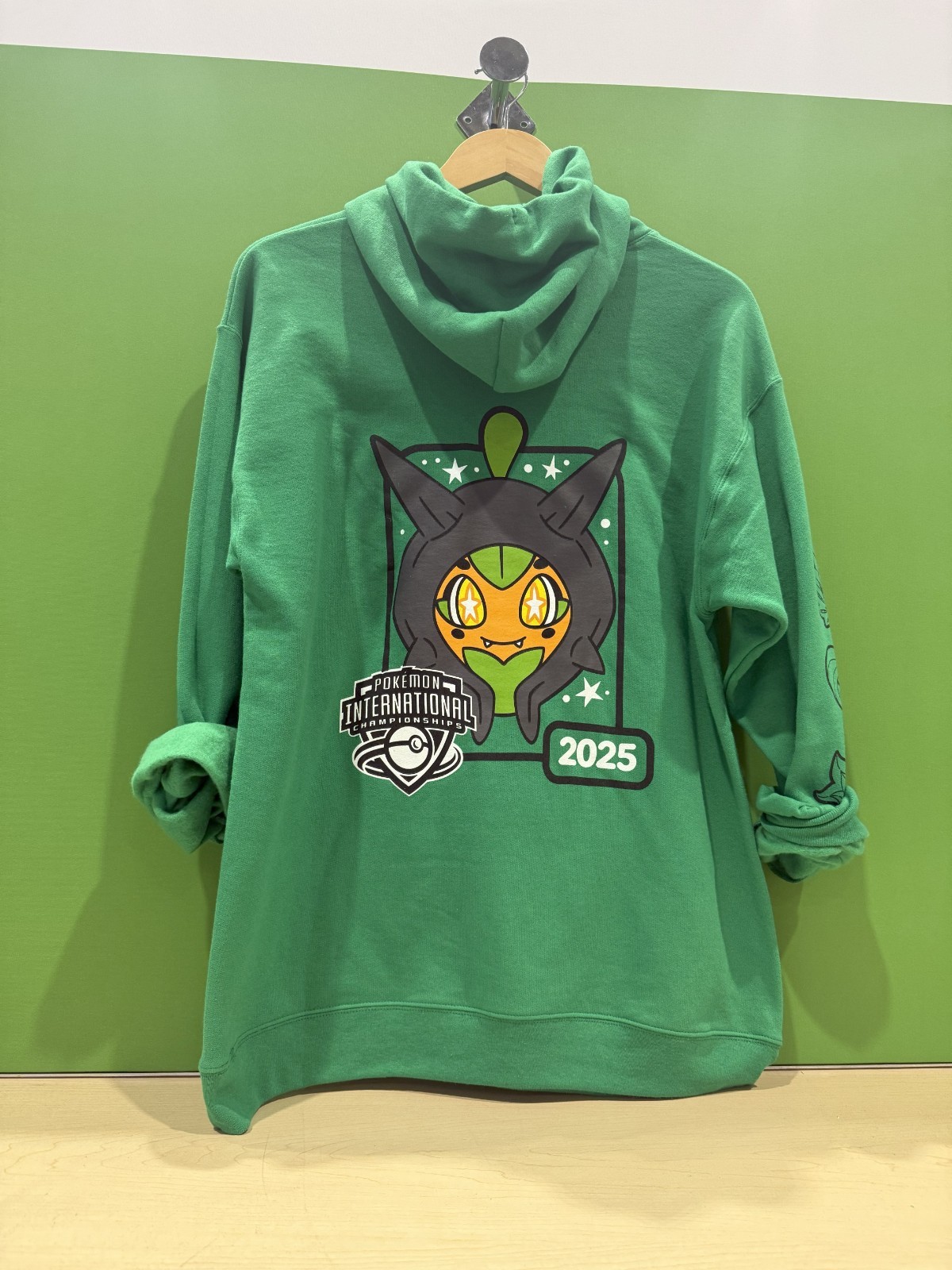 Pokémon EUIC & NAIC 2025 Ogerpon Hoodie – Adult XL – Event