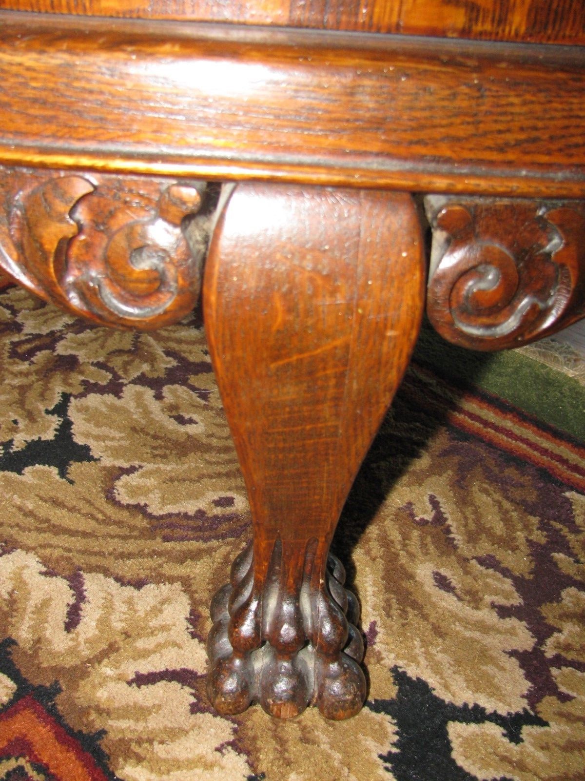 Corner Curved Glass China Cabinet