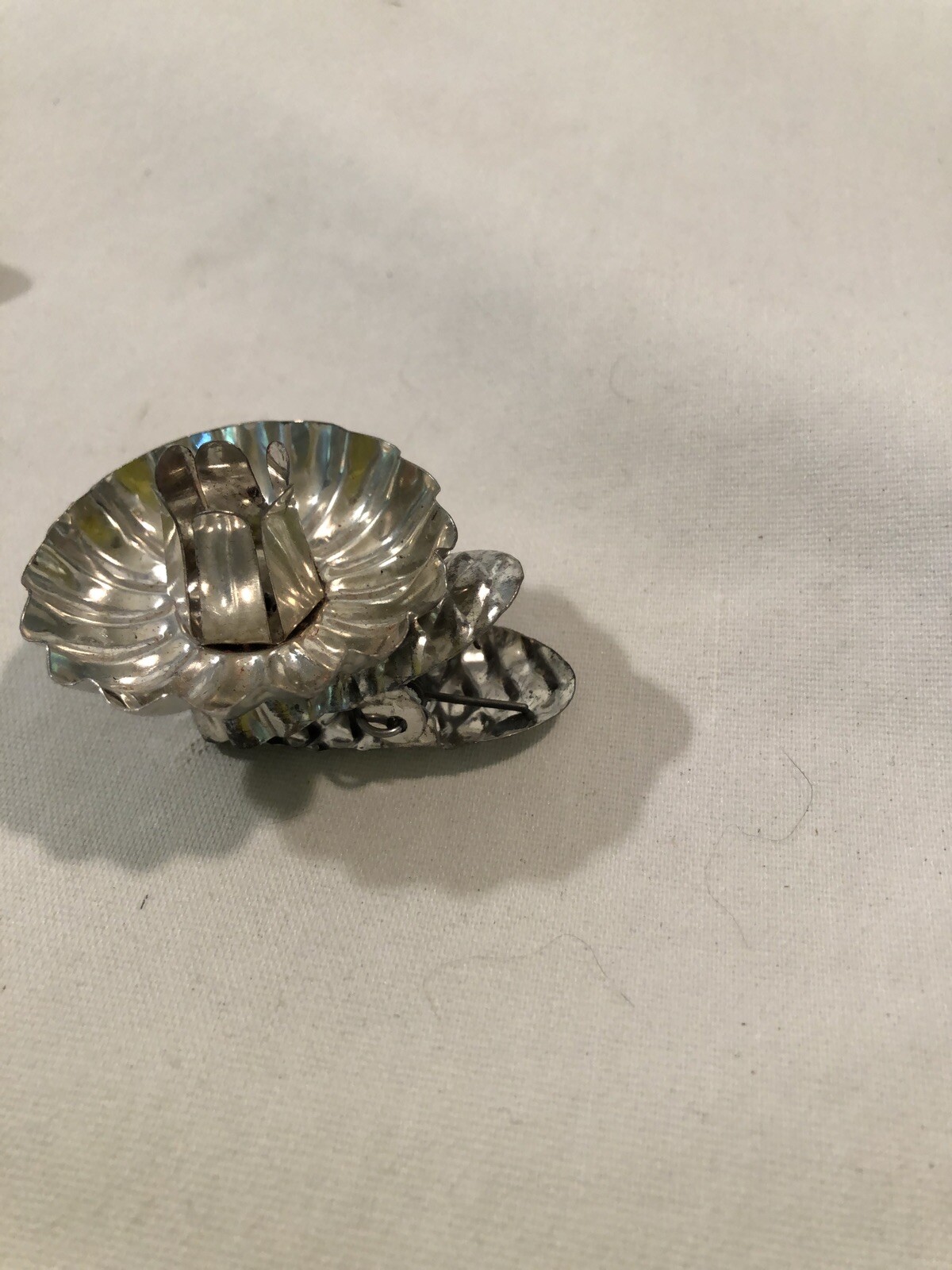 VICTORIAN Style GERMAN CHRISTMAS Tree Metal PINE CONE CLIP ON Candle Holders-12