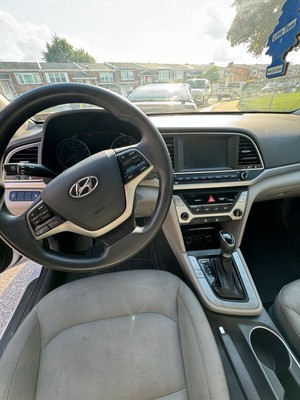 image 4 of interior