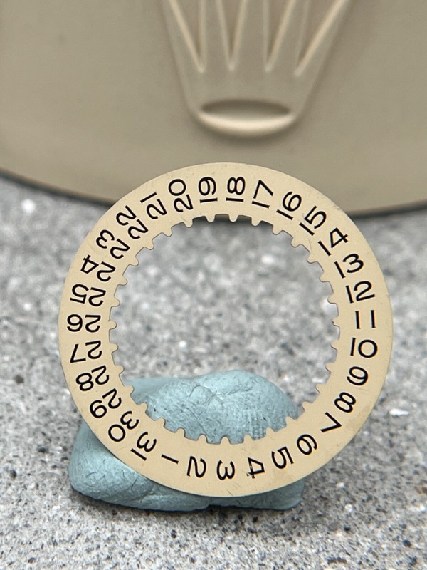 #1252 Original Rolex 3135 Datumsscheibe Date Disc Gold Champagner 3130 3175