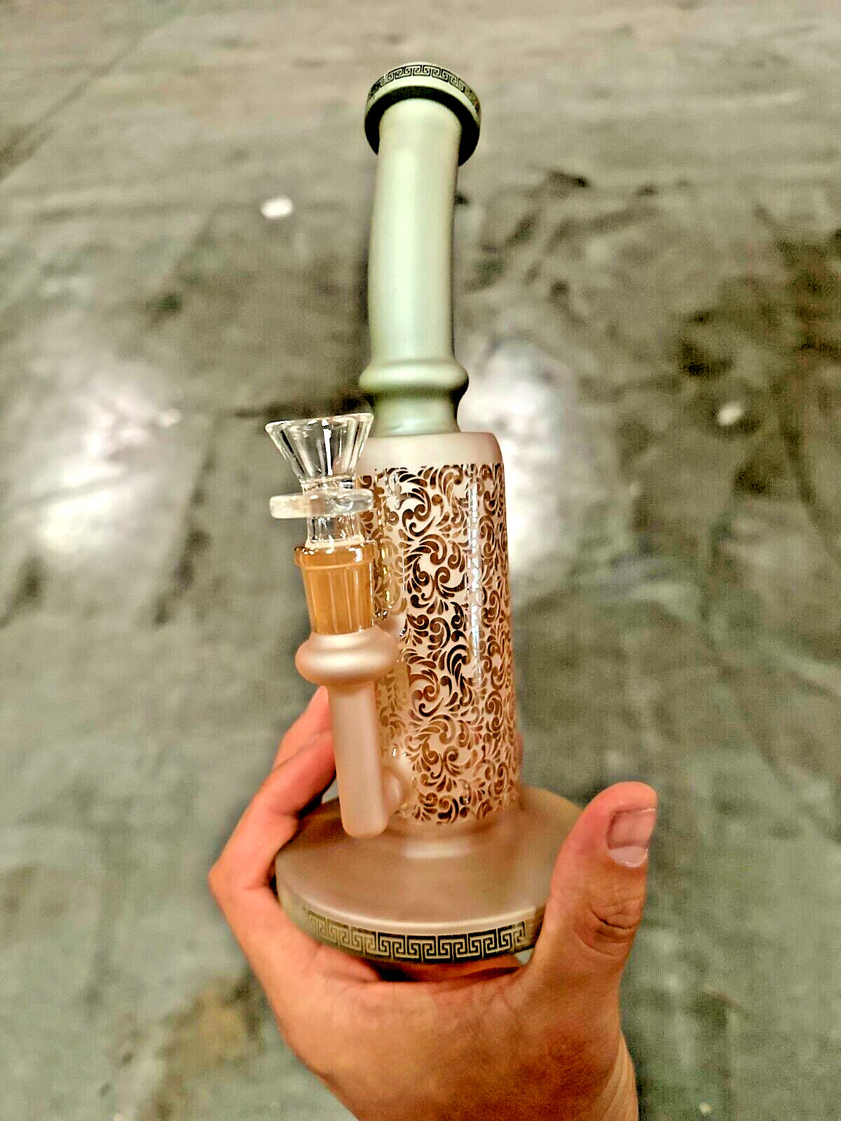 10" Carved craft Glass Bongs Smoking Glass Water Pipe with 14mm Round handle