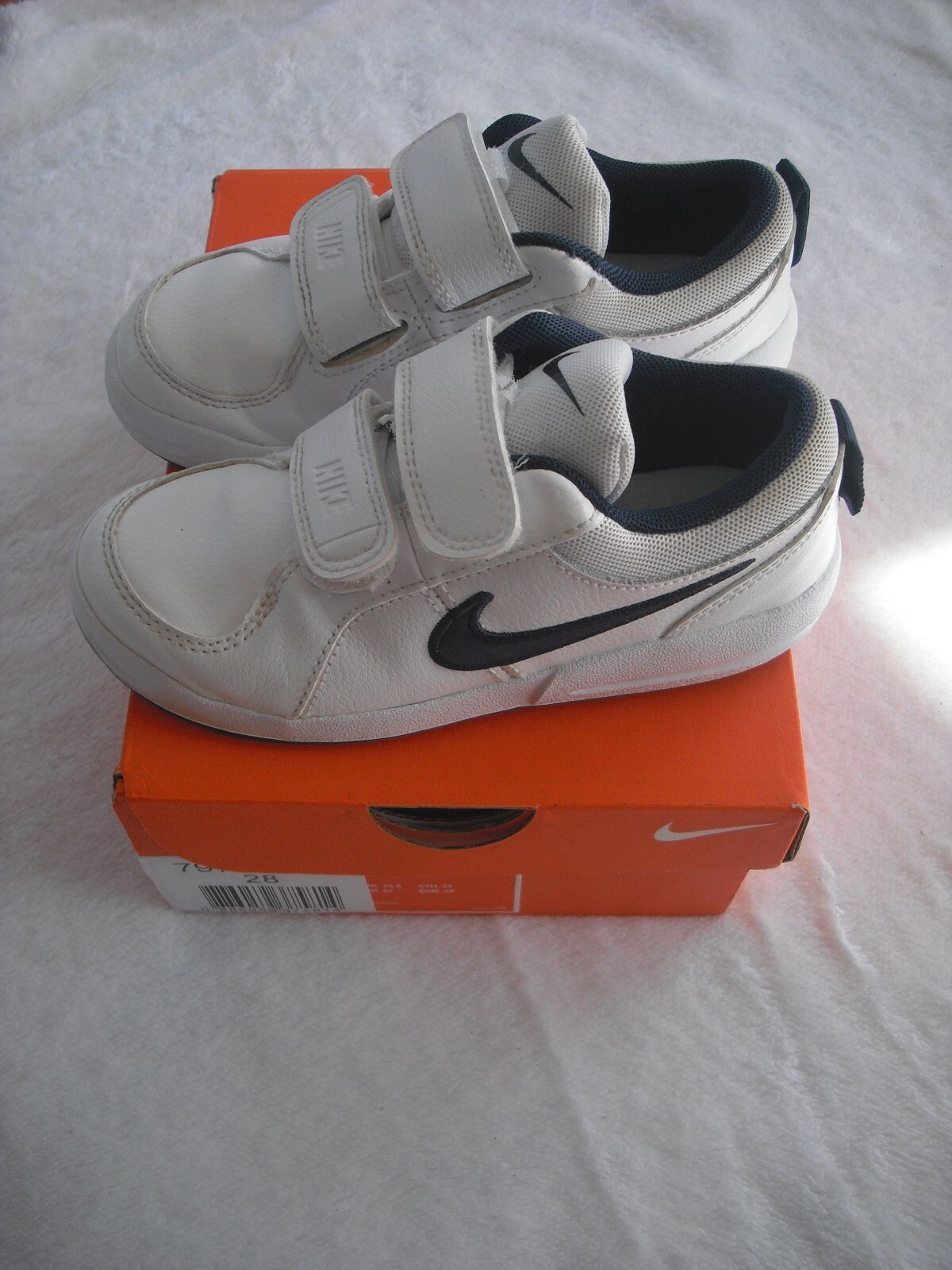 Nike Kinderschuhe Jungen 28 Test Vergleich +++ Nike Kinderschuhe ... Nike Kinderschuhe Jungen 28 Test Vergleich +++ Nike Kinderschuhe ...