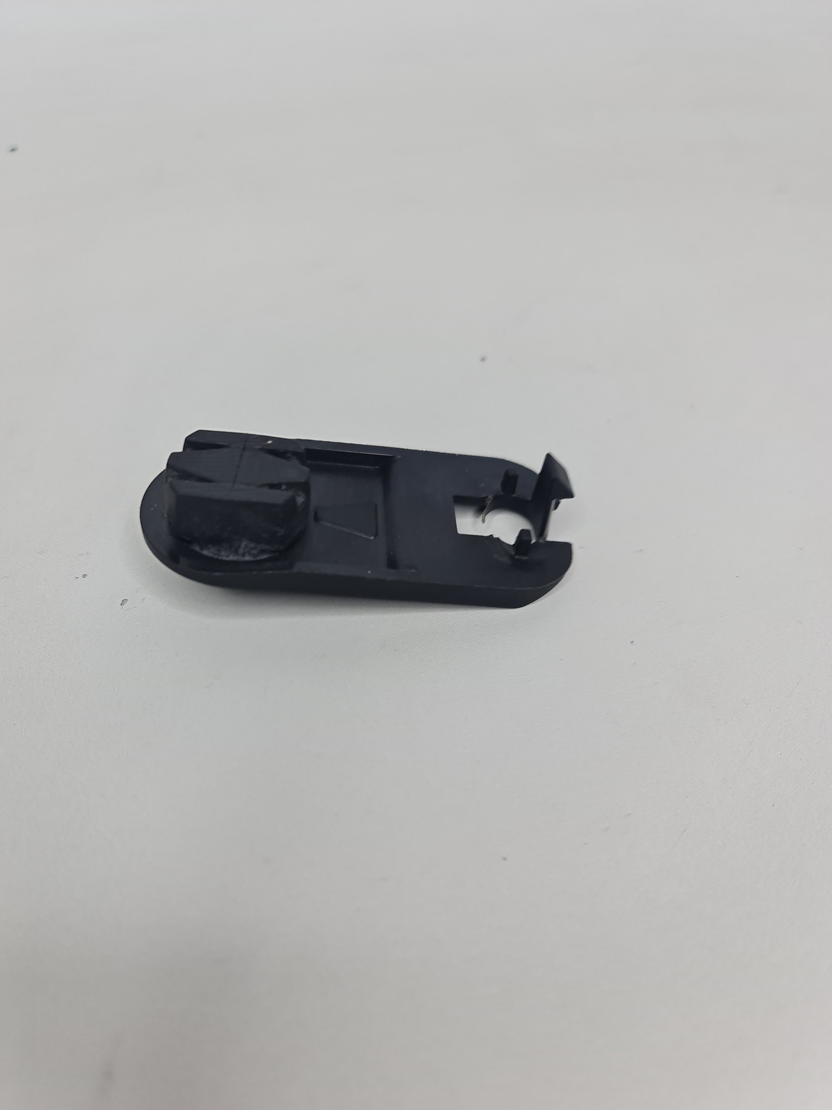 0 Bmw 2015-2020 51-61-8-056-812 51618056812 Bracket Intake Silencer 8056812 0 image 2