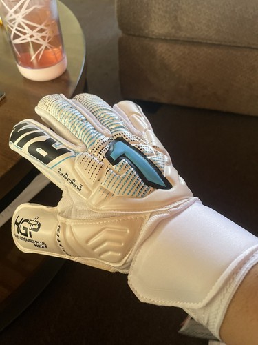 AD Goalkeeper Gloves