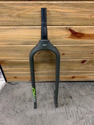 fact carbon fork
